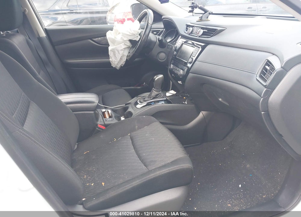 2019 NISSAN ROGUE SV VIN: JN8AT2MT2KW268127
