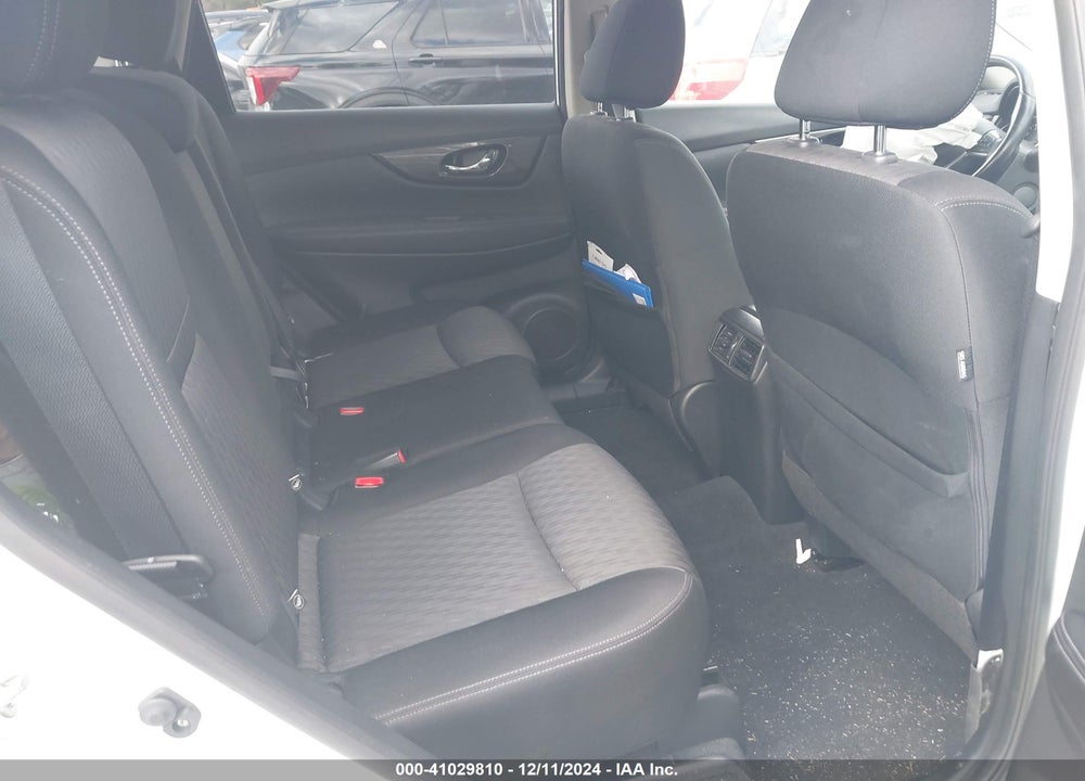 2019 NISSAN ROGUE SV VIN: JN8AT2MT2KW268127