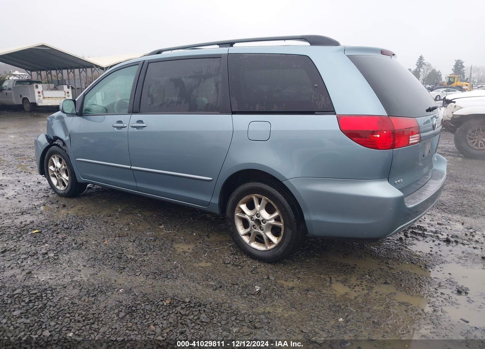 2005 TOYOTA SIENNA XLE VIN: 5TDBA22CX5S031298