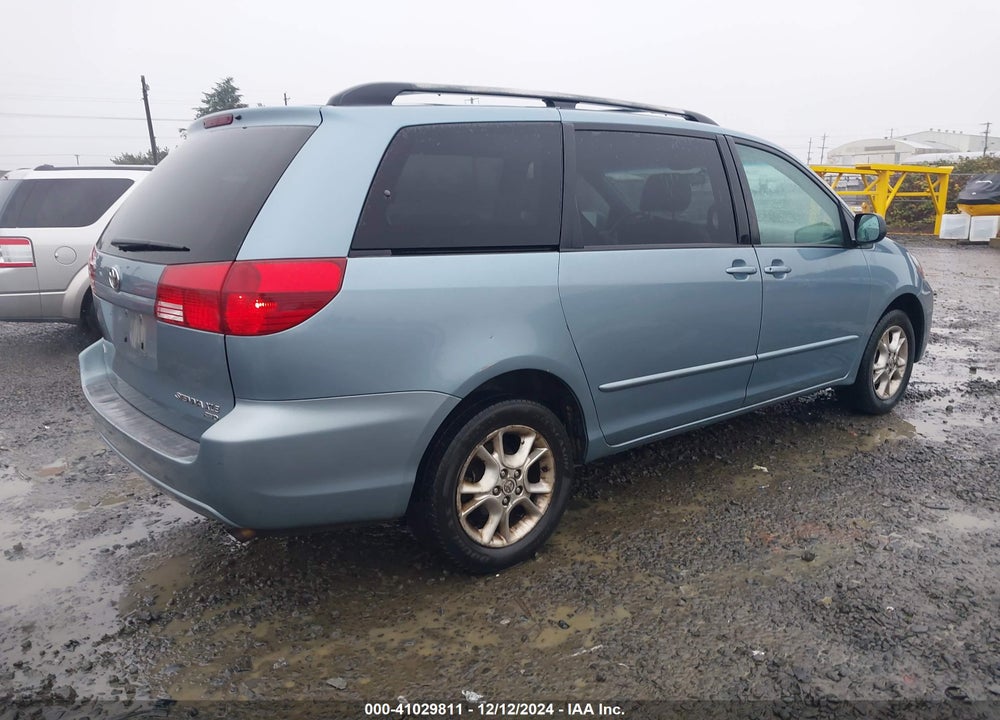 2005 TOYOTA SIENNA XLE VIN: 5TDBA22CX5S031298