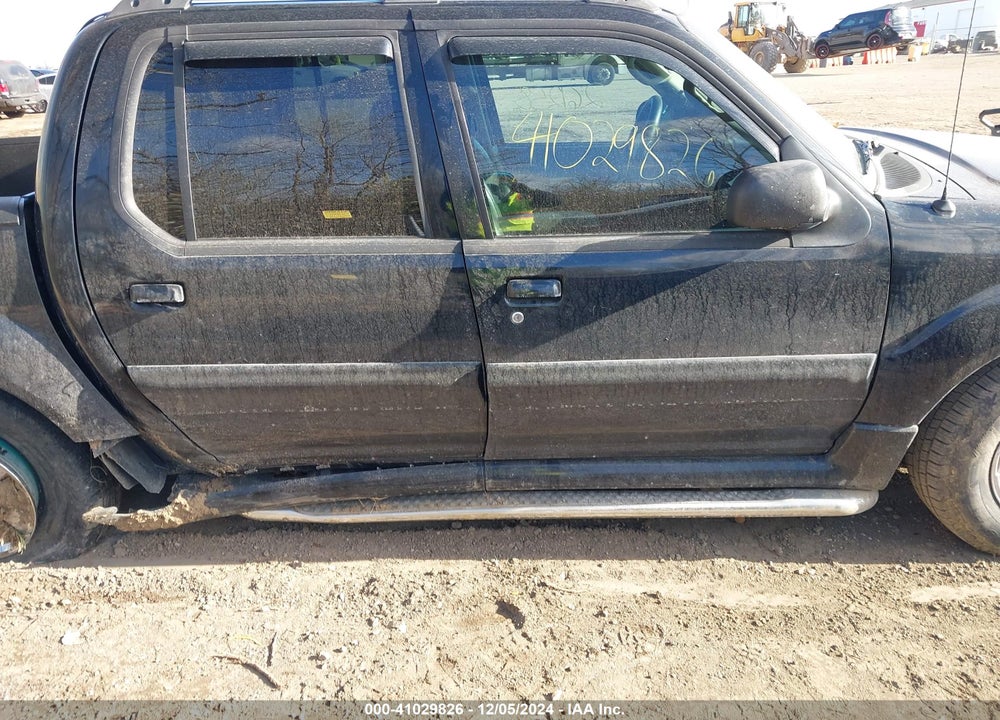 2004 FORD EXPLORER SPORT TRAC ADRENALIN/XLS/XLT VIN: 1FMZU67K04UC03079