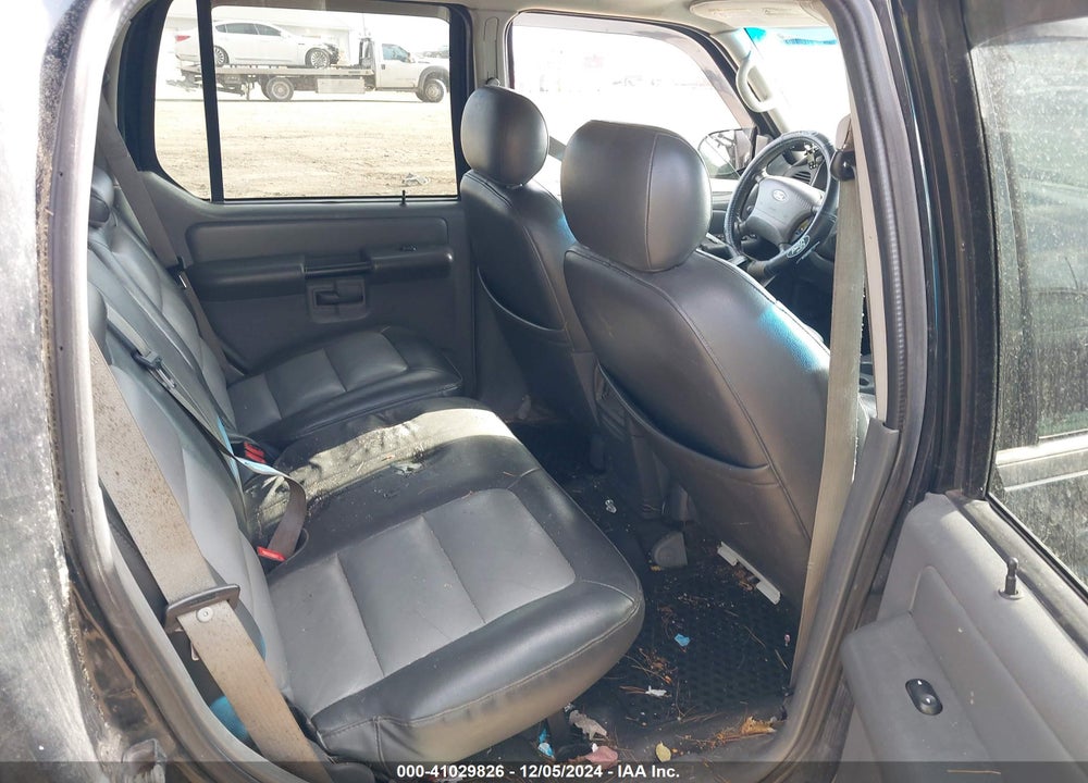 2004 FORD EXPLORER SPORT TRAC ADRENALIN/XLS/XLT VIN: 1FMZU67K04UC03079