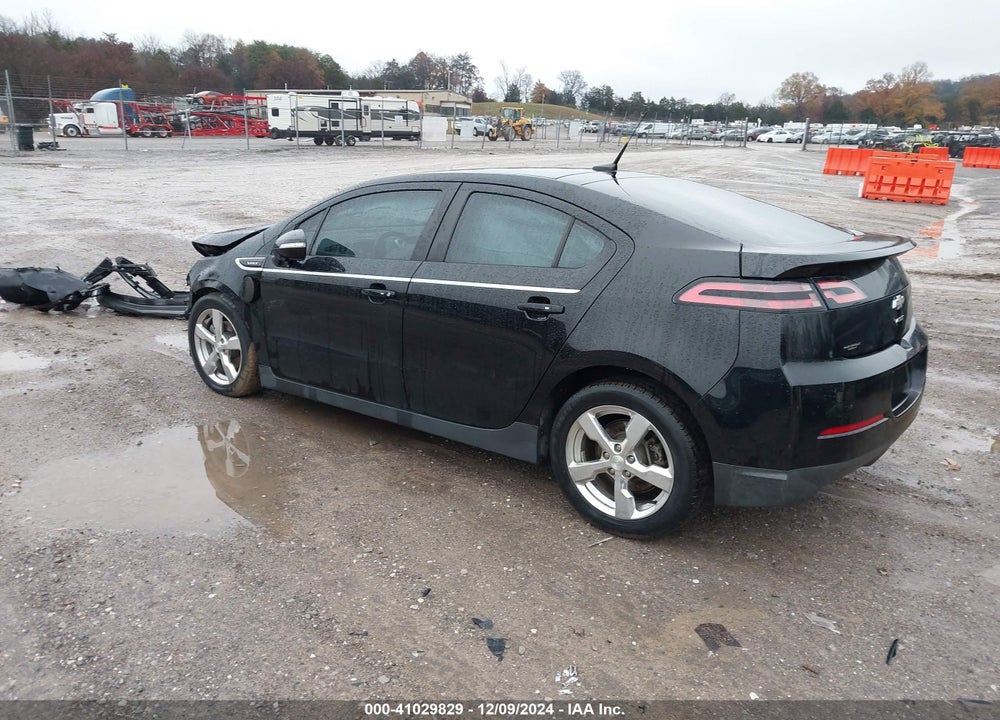 2012 CHEVROLET VOLT VIN: 1G1RB6E47CU122070