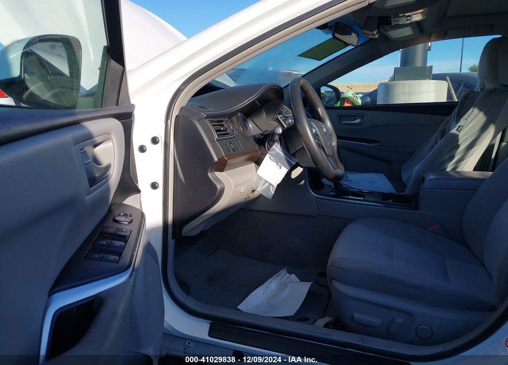 2017 TOYOTA CAMRY LE VIN: 4T1BF1FKXHU353626
