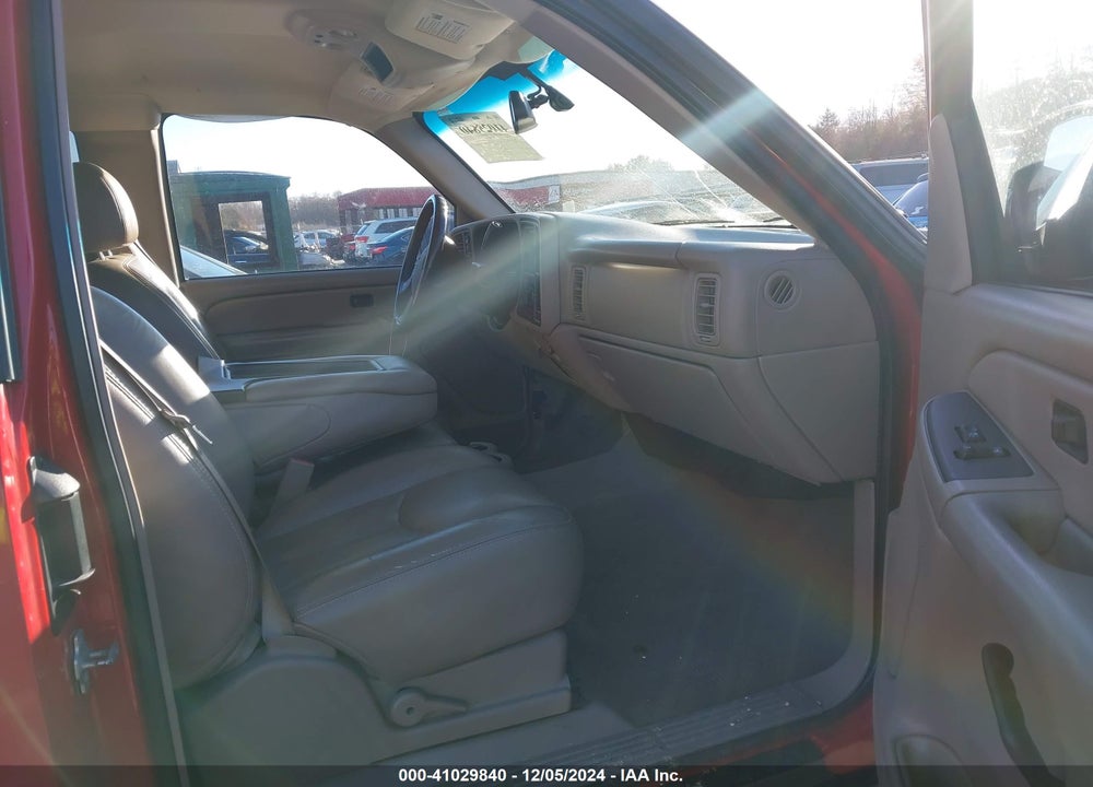 2005 GMC SIERRA 1500 SLE VIN: 2GTEK19BX51222213