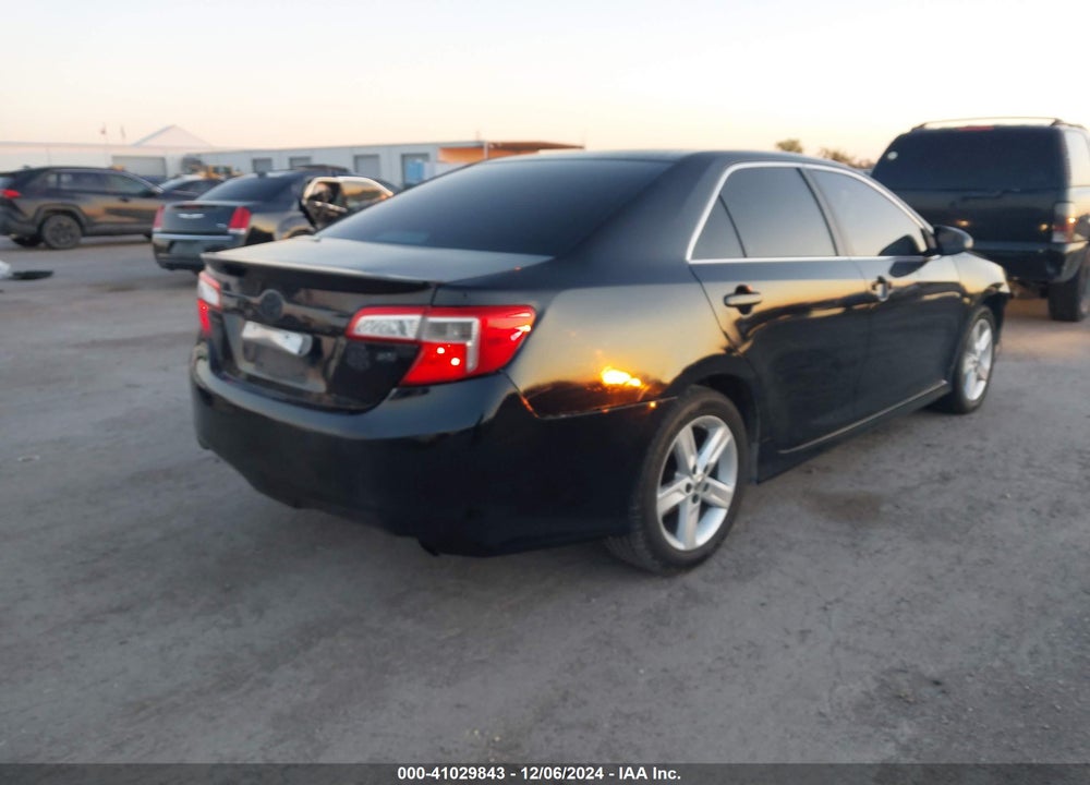 2013 TOYOTA CAMRY SE VIN: 4T1BF1FK5DU295337