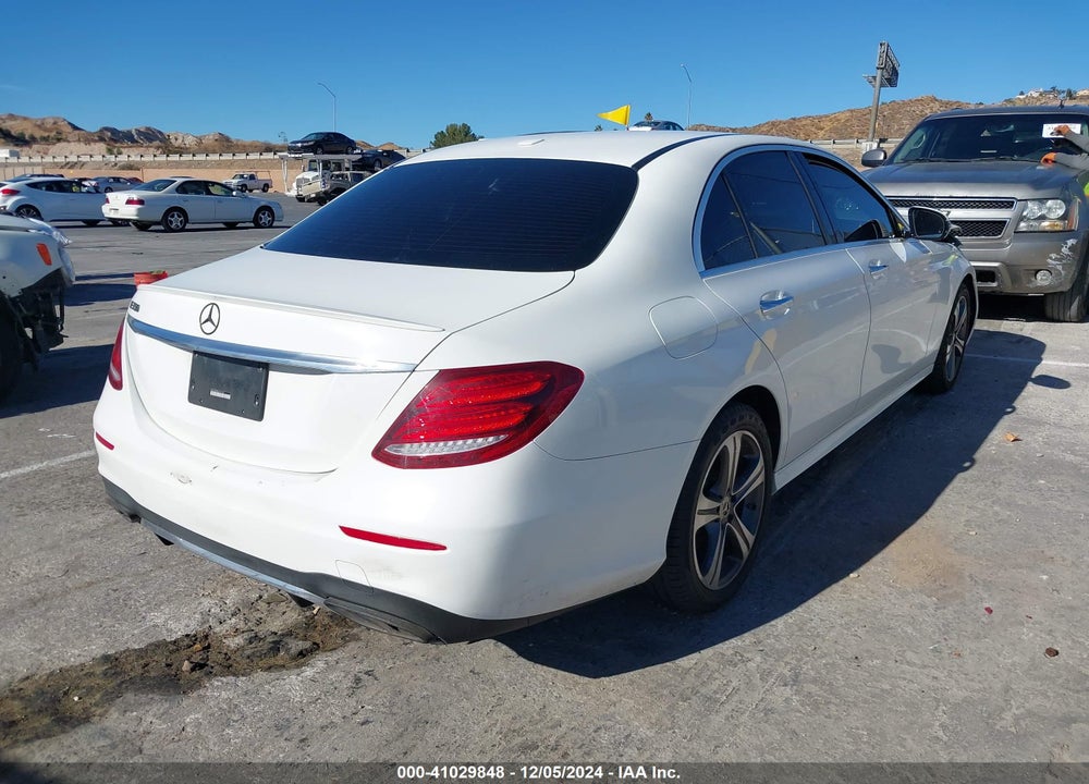 2020 MERCEDES-BENZ E 350 VIN: WDDZF8DB9LA711135