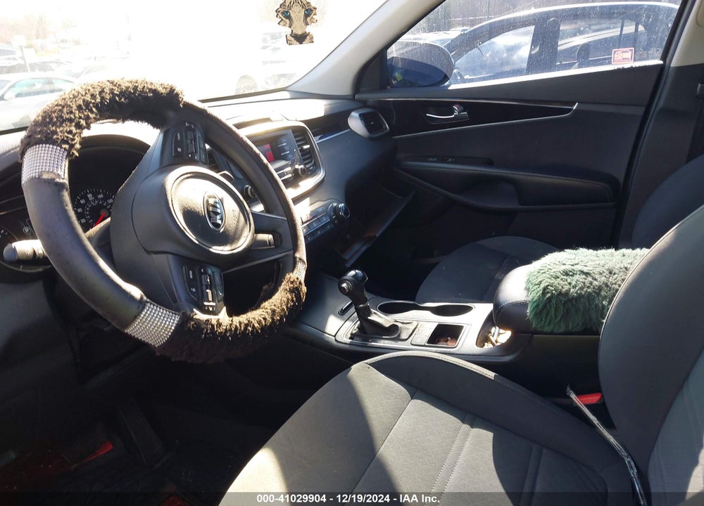 2016 KIA SORENTO 2.4L L VIN: 5XYPG4A35GG079759