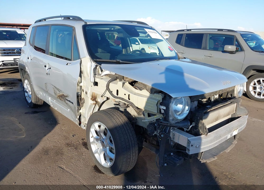 2017 JEEP RENEGADE LATITUDE FWD VIN: ZACCJABBXHPG17832