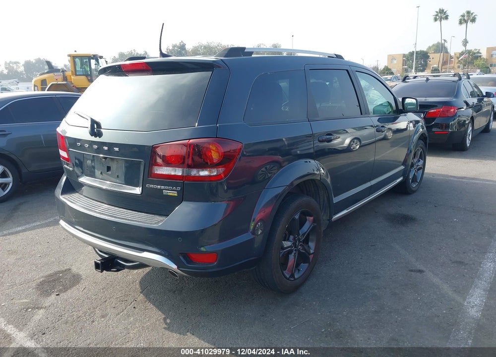 2018 DODGE JOURNEY CROSSROAD VIN: 3C4PDCGG4JT472150