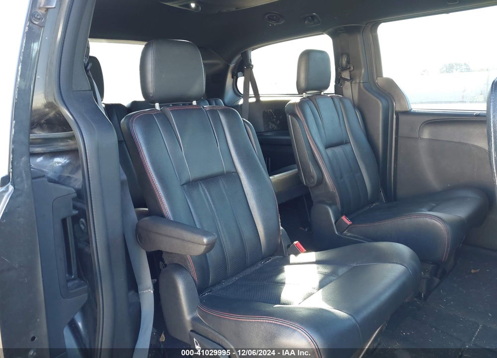 2018 DODGE GRAND CARAVAN GT VIN: 2C4RDGEG6JR283943