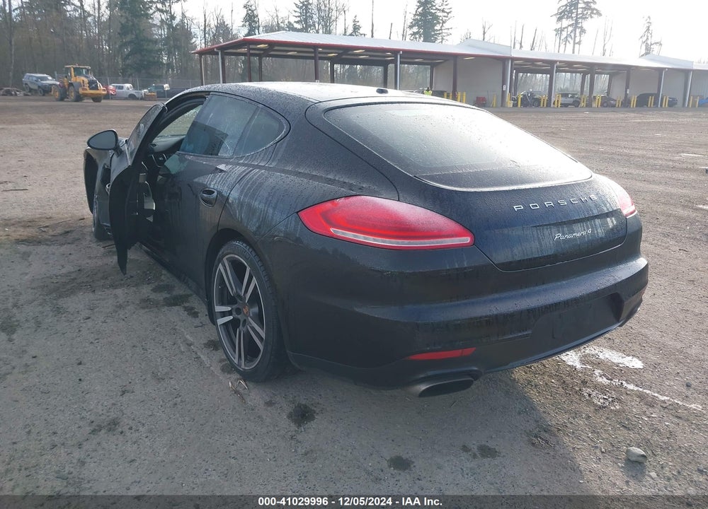 2014 PORSCHE PANAMERA 4 VIN: WP0AA2A78EL008040