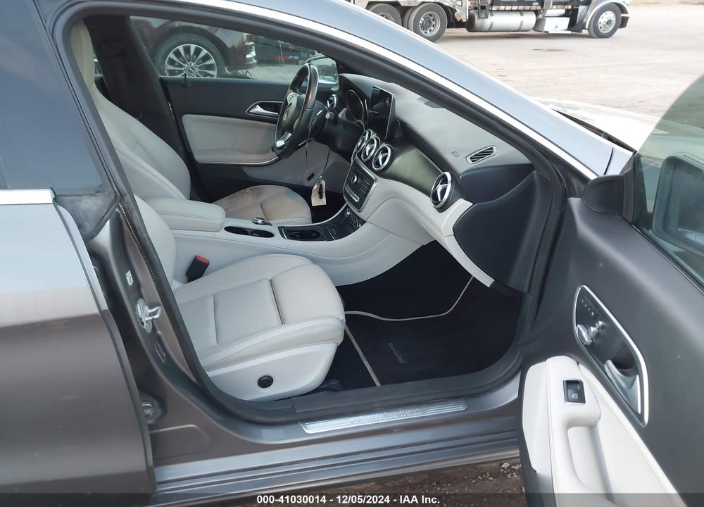 2018 MERCEDES-BENZ CLA 250 VIN: WDDSJ4EB2JN517432