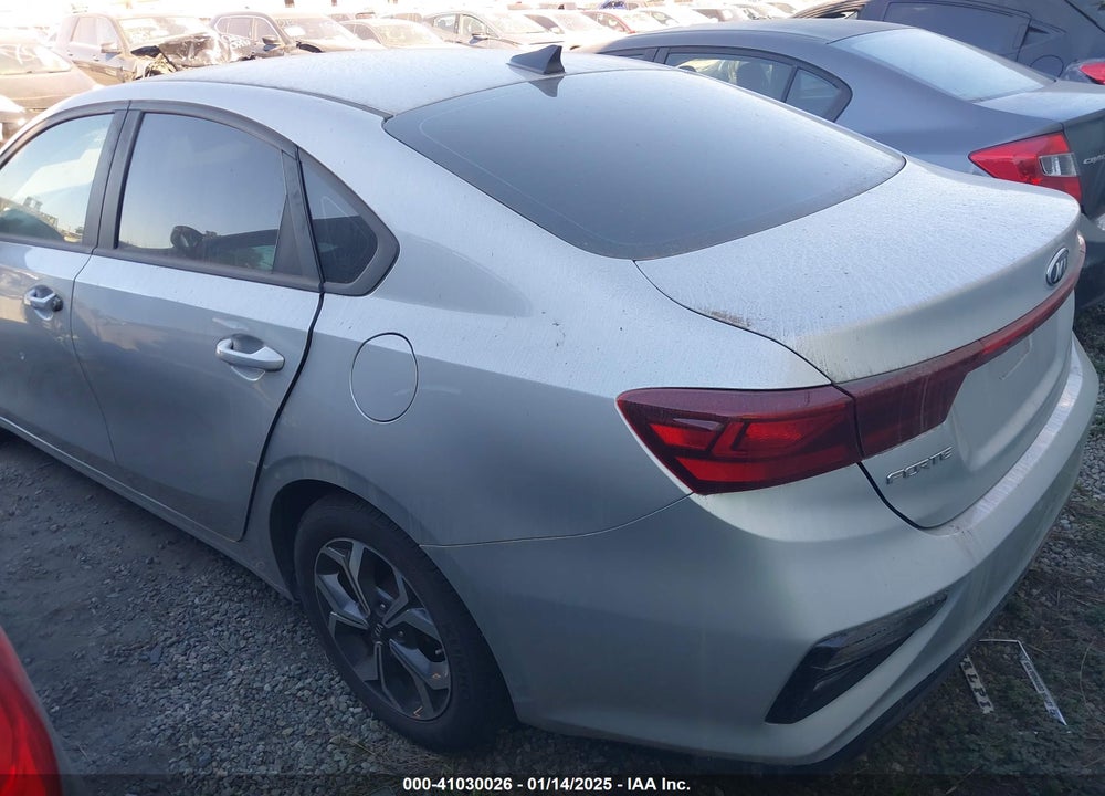 2021 KIA FORTE LXS VIN: 3KPF24AD5ME345891