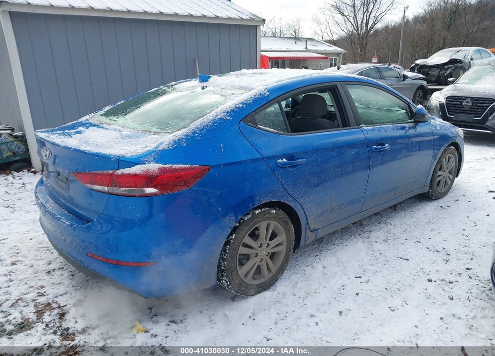 2018 HYUNDAI ELANTRA VIN: 5NPD84LF5JH220725