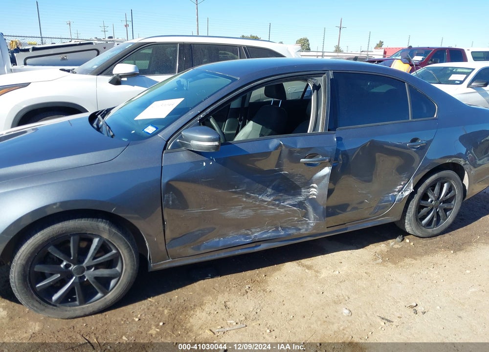 2014 VOLKSWAGEN JETTA 1.8T SE VIN: 3VWD17AJ4EM206521
