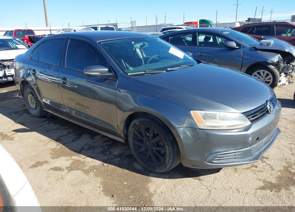 2014 VOLKSWAGEN JETTA 1.8T SE VIN: 3VWD17AJ4EM206521