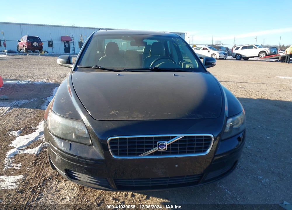 2007 VOLVO S40 2.4I VIN: YV1MS382572250782