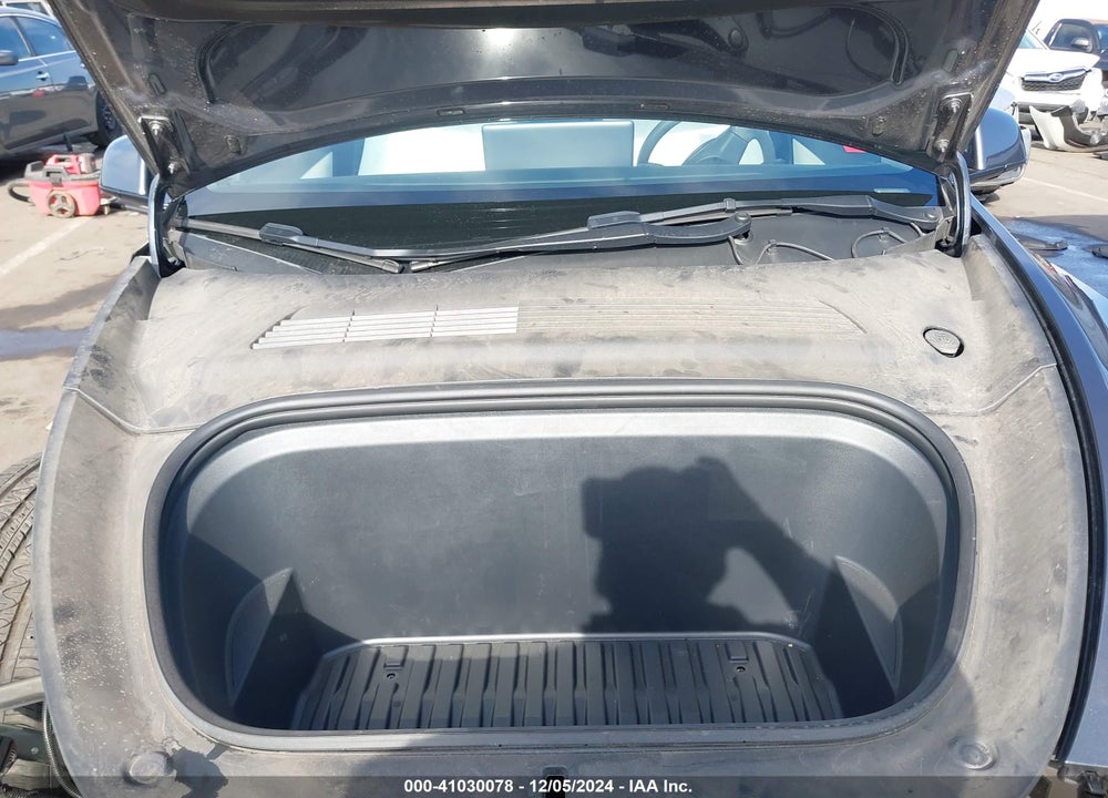 2021 TESLA MODEL Y LONG RANGE DUAL MOTOR ALL-WHEEL DRIVE VIN: 5YJYGAEE1MF157441