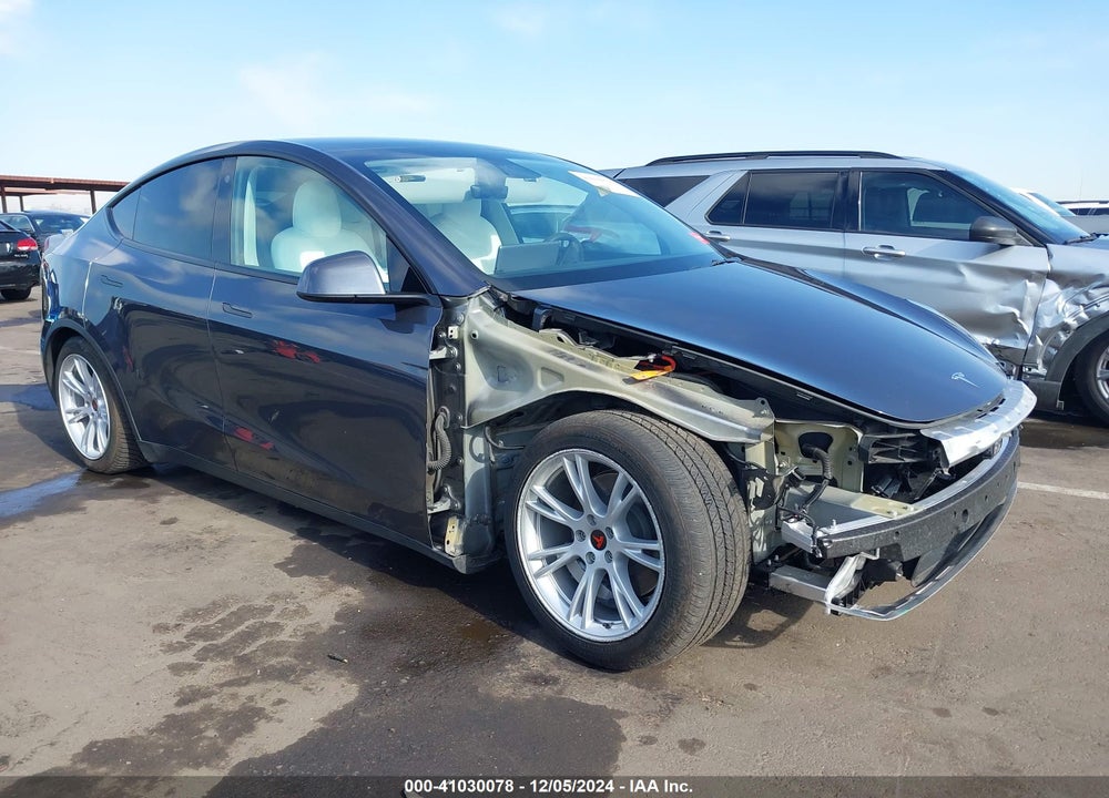 2021 TESLA MODEL Y LONG RANGE DUAL MOTOR ALL-WHEEL DRIVE VIN: 5YJYGAEE1MF157441