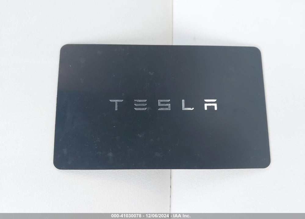 2021 TESLA MODEL Y LONG RANGE DUAL MOTOR ALL-WHEEL DRIVE VIN: 5YJYGAEE1MF157441