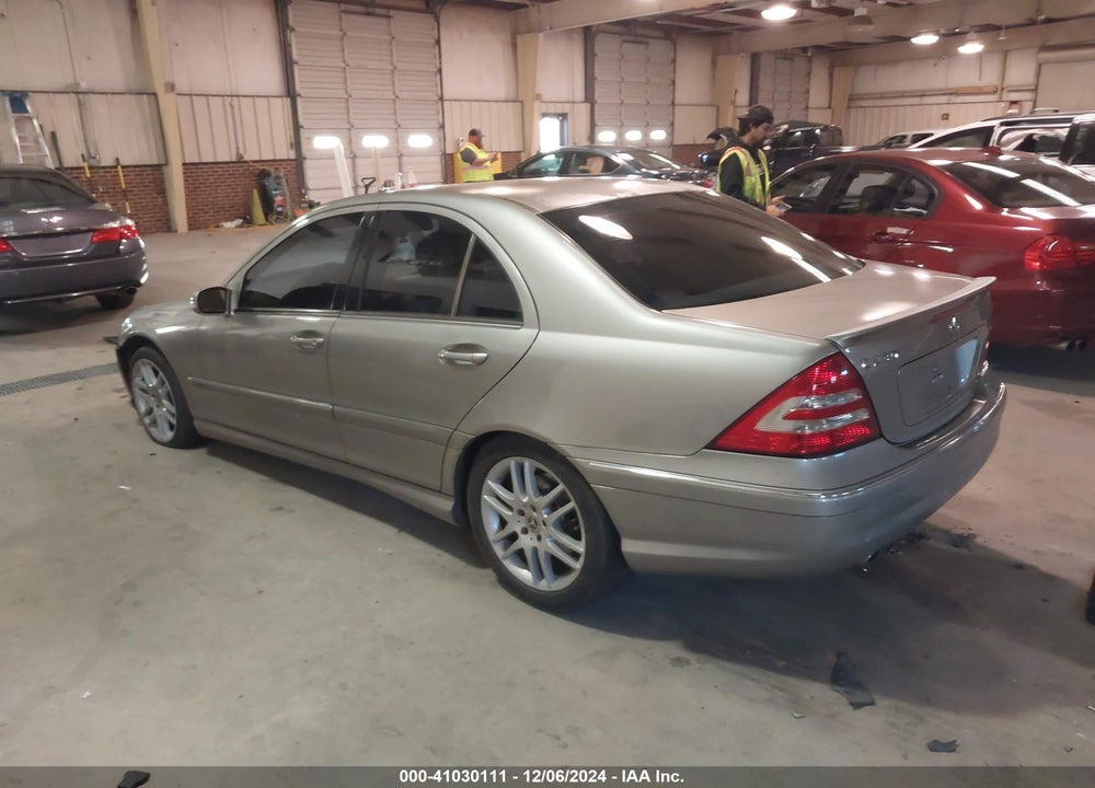 2007 MERCEDES-BENZ C 230 SPORT VIN: WDBRF52H77E023213
