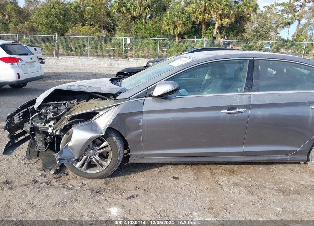 2018 HYUNDAI SONATA LIMITED VIN: 5NPE34AF3JH611555