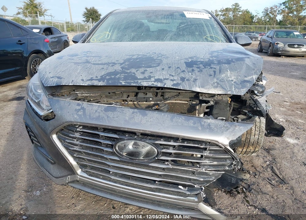 2018 HYUNDAI SONATA LIMITED VIN: 5NPE34AF3JH611555