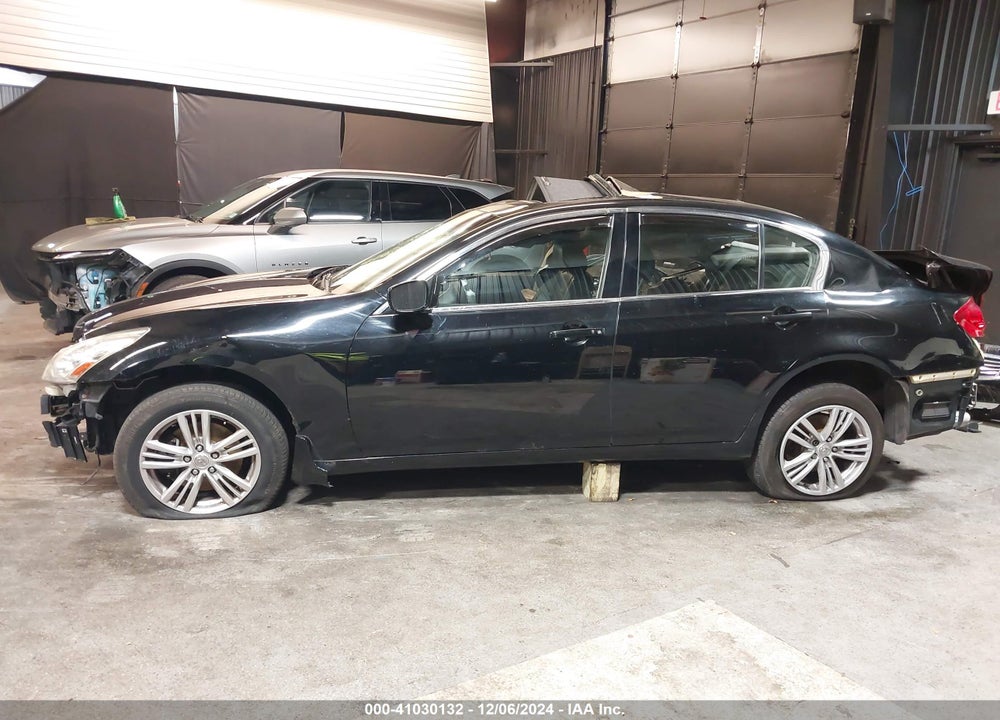 2011 INFINITI G37X VIN: JN1CV6AR6BM355008