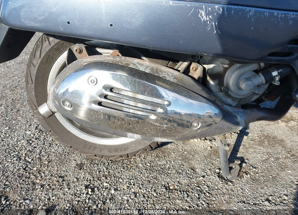 2018 VESPA GTS 300 SUPER VIN: ZAPMA39L1J5100320