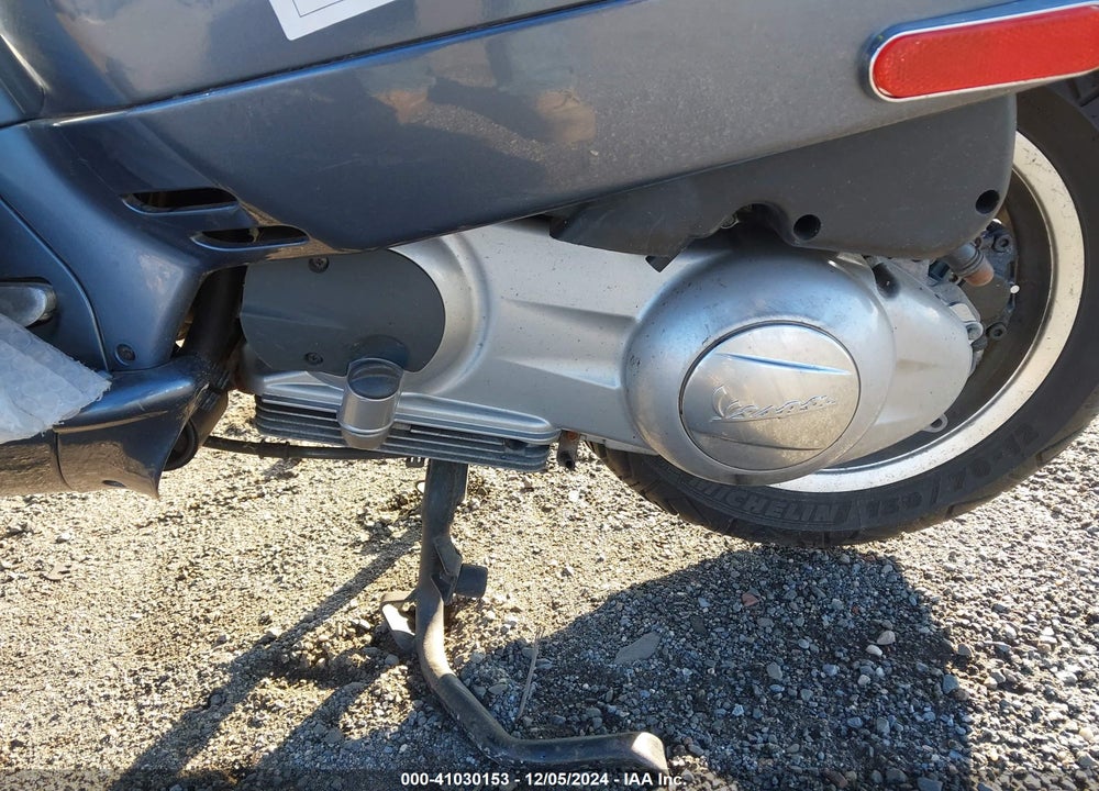 2018 VESPA GTS 300 SUPER VIN: ZAPMA39L1J5100320