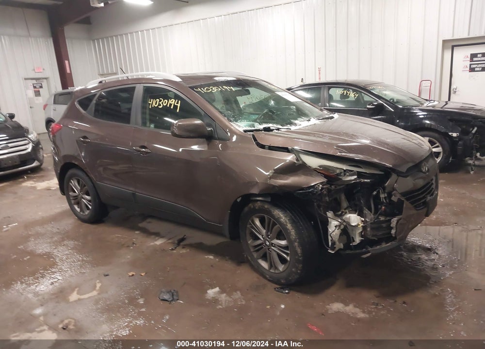 2014 HYUNDAI TUCSON SE VIN: KM8JU3AG1EU803370