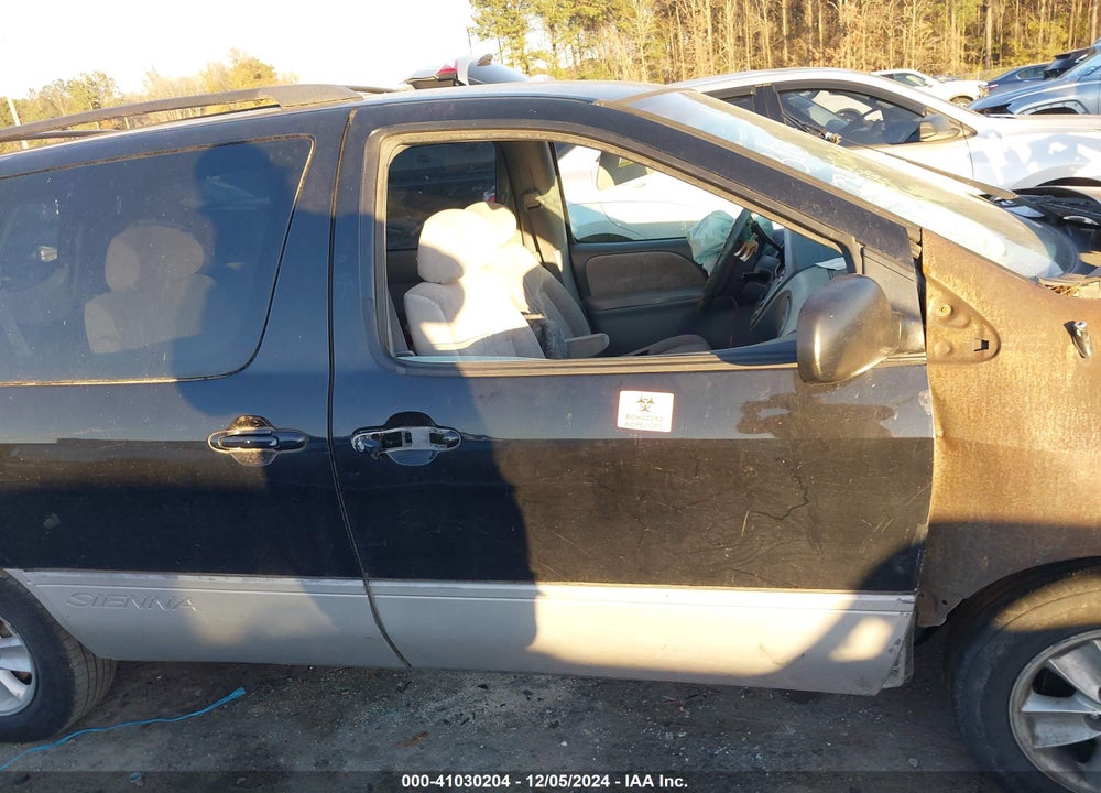 2000 TOYOTA SIENNA LE VIN: 4T3ZF13C4YU193696