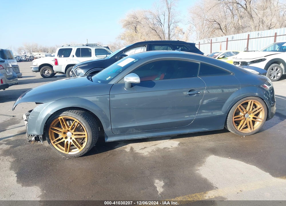 2009 AUDI TTS VIN: TRUUF38J591024189