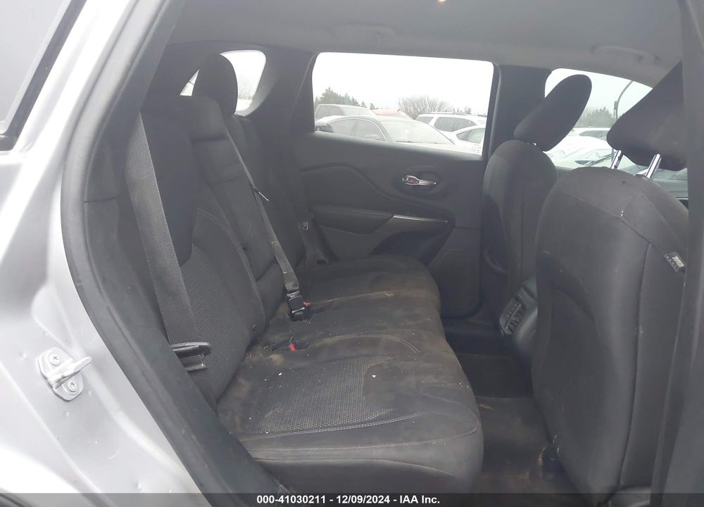 2019 JEEP CHEROKEE VIN: 1C4PJLCB7KD298021