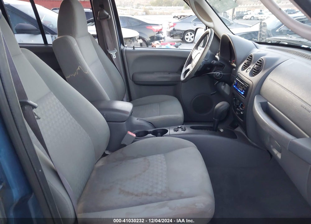 2006 JEEP LIBERTY SPORT VIN: 1J4GK48K26W243248