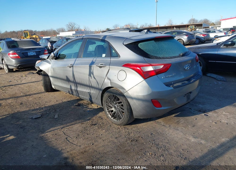 2013 HYUNDAI ELANTRA GT VIN: KMHD35LE2DU122494