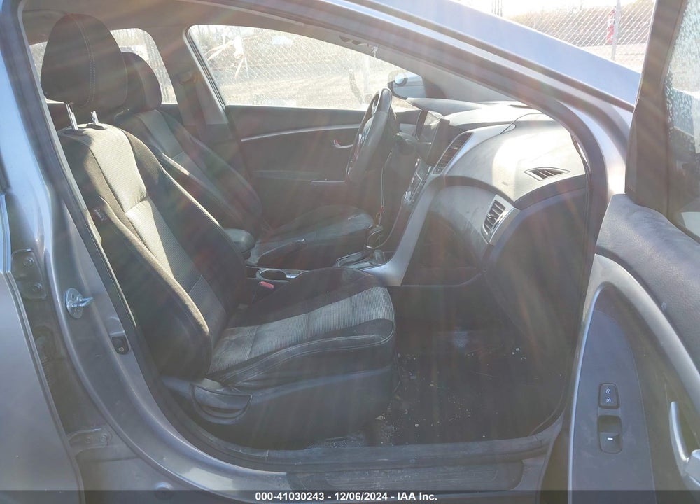 2013 HYUNDAI ELANTRA GT VIN: KMHD35LE2DU122494