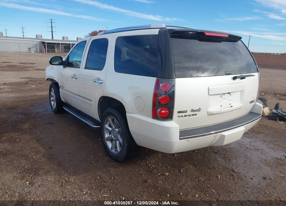 2009 GMC YUKON DENALI VIN: 1GKFK03299R171943