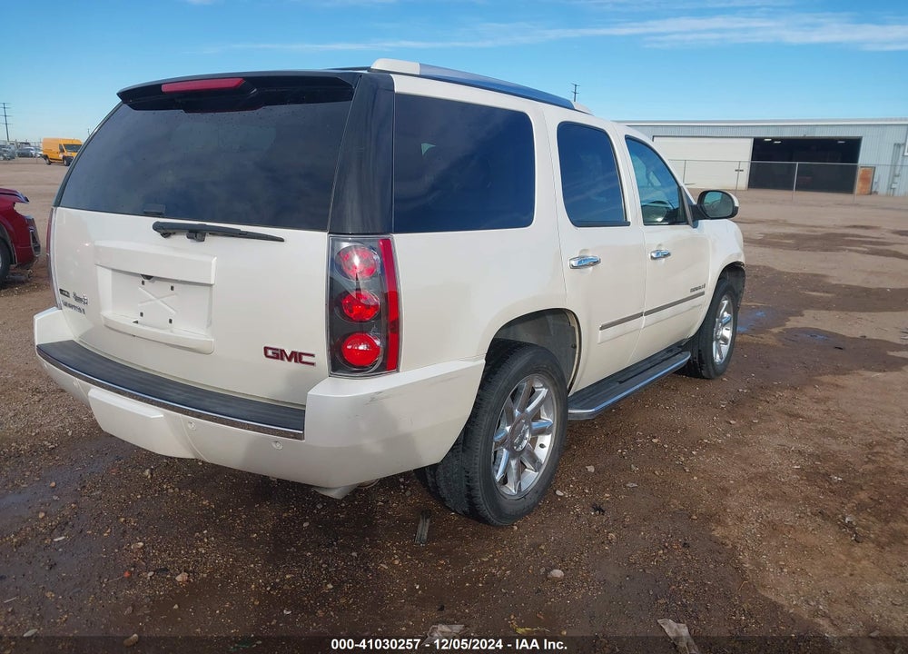 2009 GMC YUKON DENALI VIN: 1GKFK03299R171943