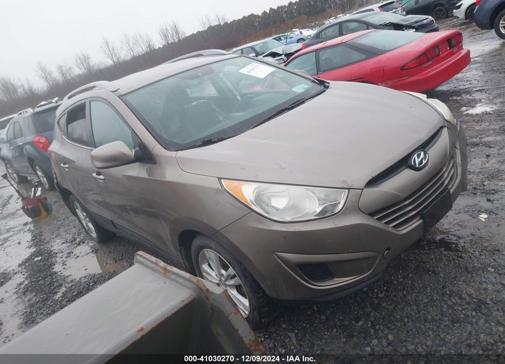 2010 HYUNDAI TUCSON GLS VIN: KM8JUCAC7AU080731