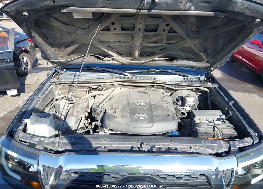 2011 TOYOTA TACOMA DOUBLE CAB PRERUNNER VIN: 3TMJU4GN2BM114745