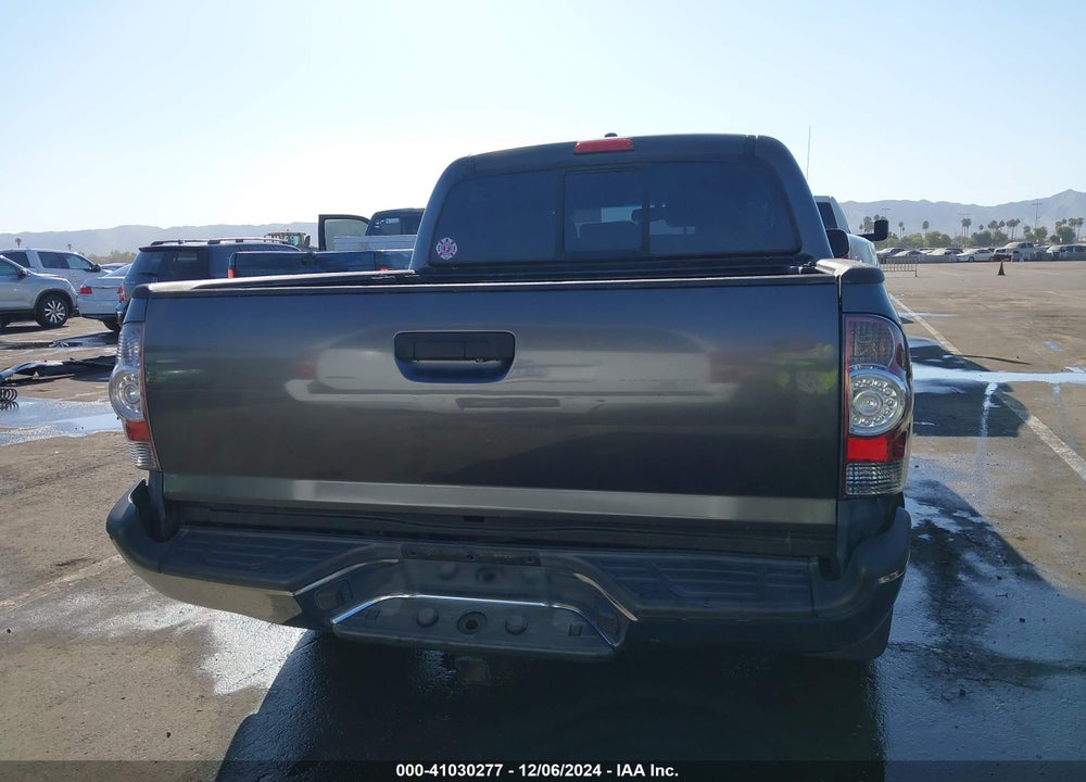 2011 TOYOTA TACOMA DOUBLE CAB PRERUNNER VIN: 3TMJU4GN2BM114745