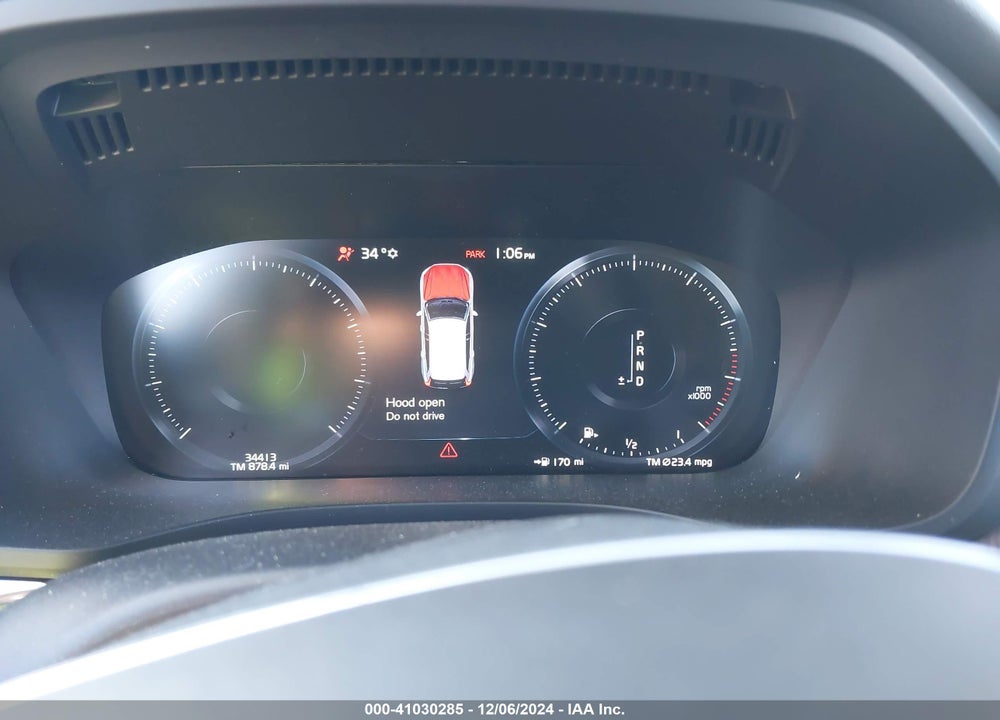 2021 VOLVO XC60 T5 MOMENTUM VIN: YV4102RK2M1783064