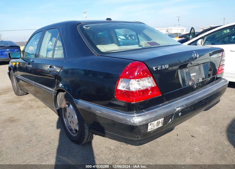2000 MERCEDES-BENZ C 230 KOMPRESSOR VIN: WDBHA24G2YA833824