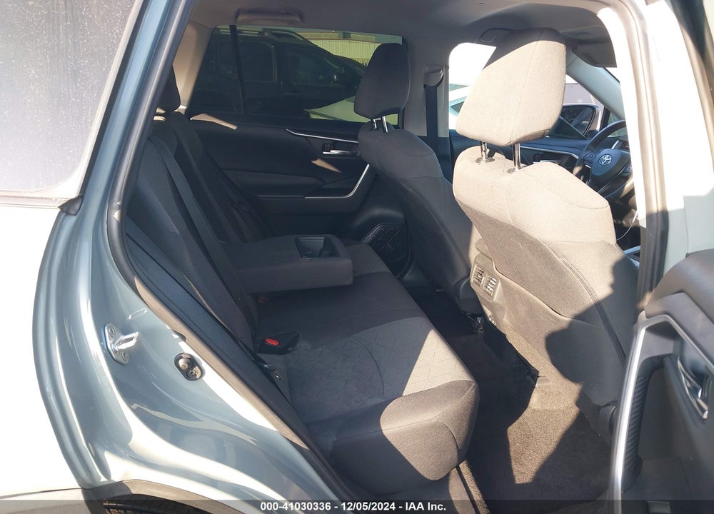 2020 TOYOTA RAV4 XLE VIN: 2T3W1RFV0LW063985