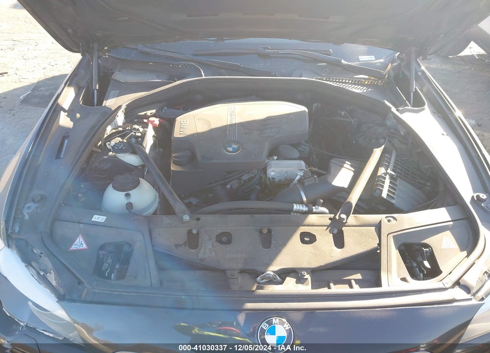 2013 BMW 528I XDRIVE VIN: WBAXH5C59DD112822
