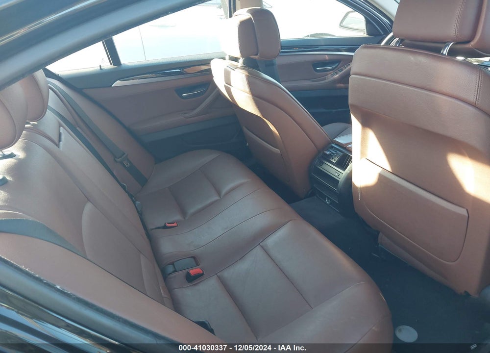 2013 BMW 528I XDRIVE VIN: WBAXH5C59DD112822
