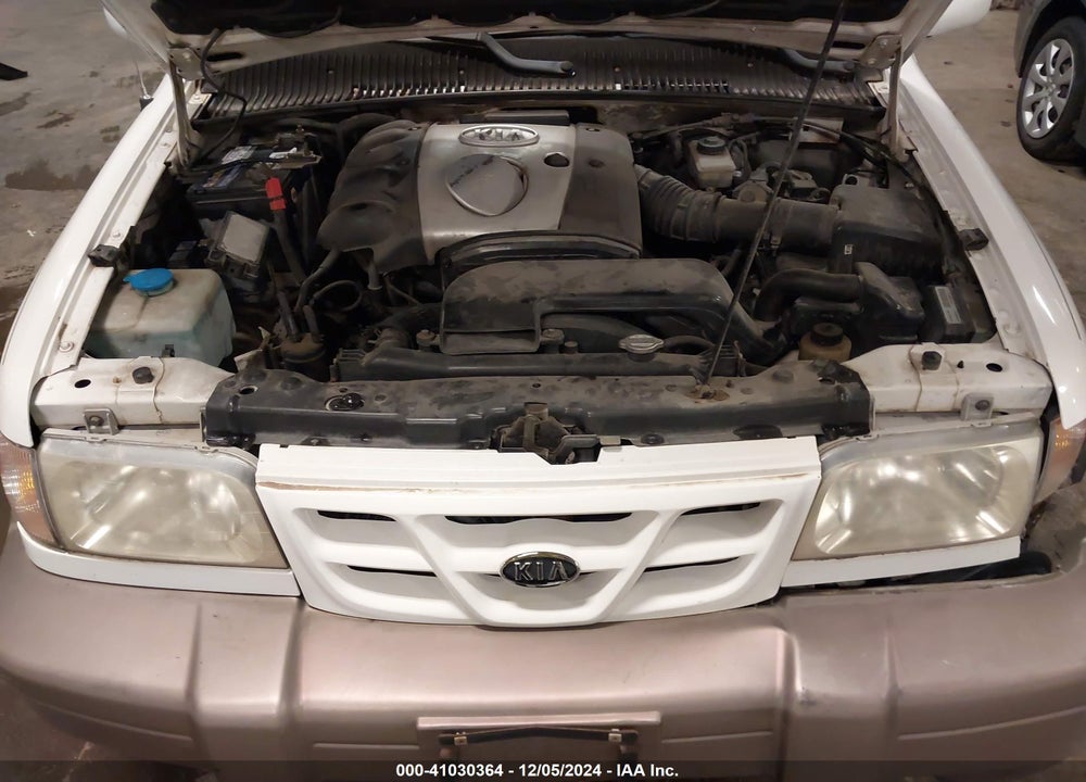 2001 KIA SPORTAGE EX/LIMITED VIN: KNDJA723615048477