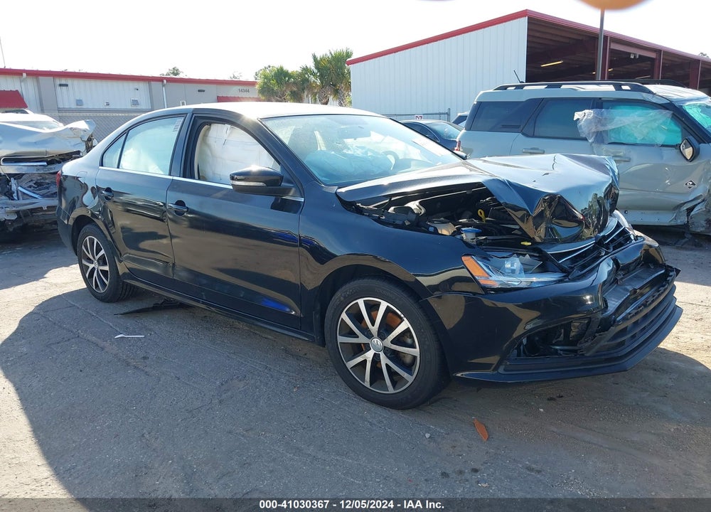 2017 VOLKSWAGEN JETTA 1.4T SE VIN: 3VWDB7AJ1HM408749